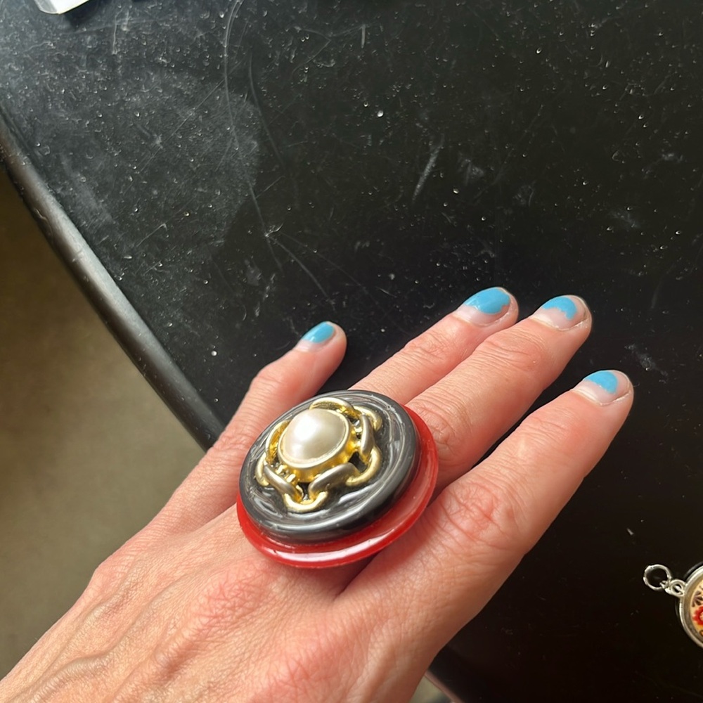 8pc Button Ring Set - Picture 3 of 3